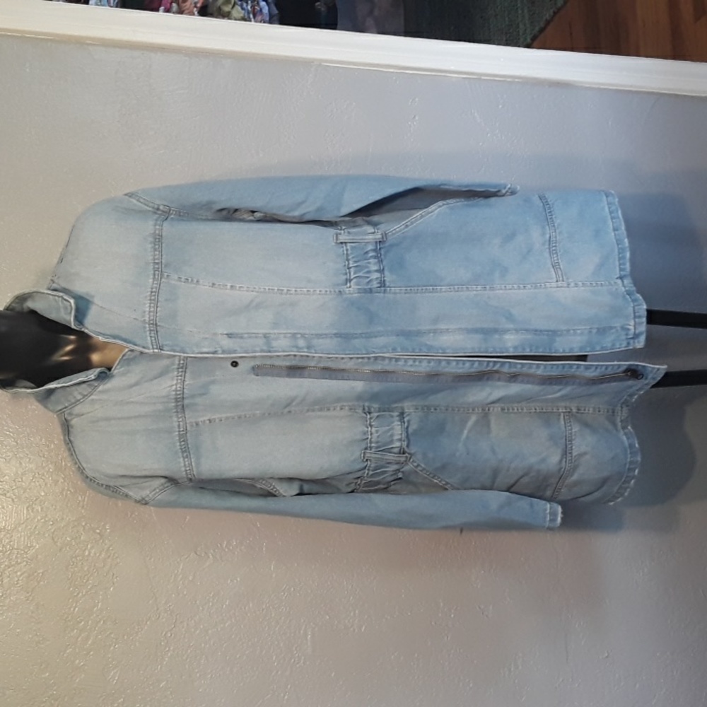 Universal thread women's denim mid-length jacket size 14 new